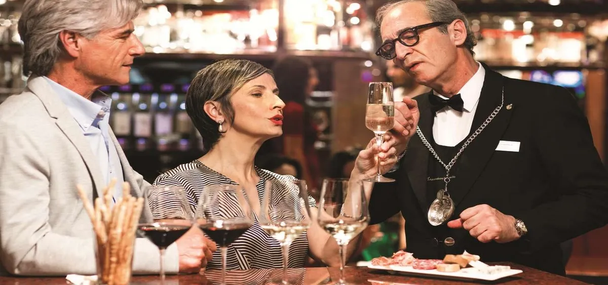 3- CUPIDO WINE BAR <br> VINS DE CARACTÈRE, AMBIANCE RAFFINÉE