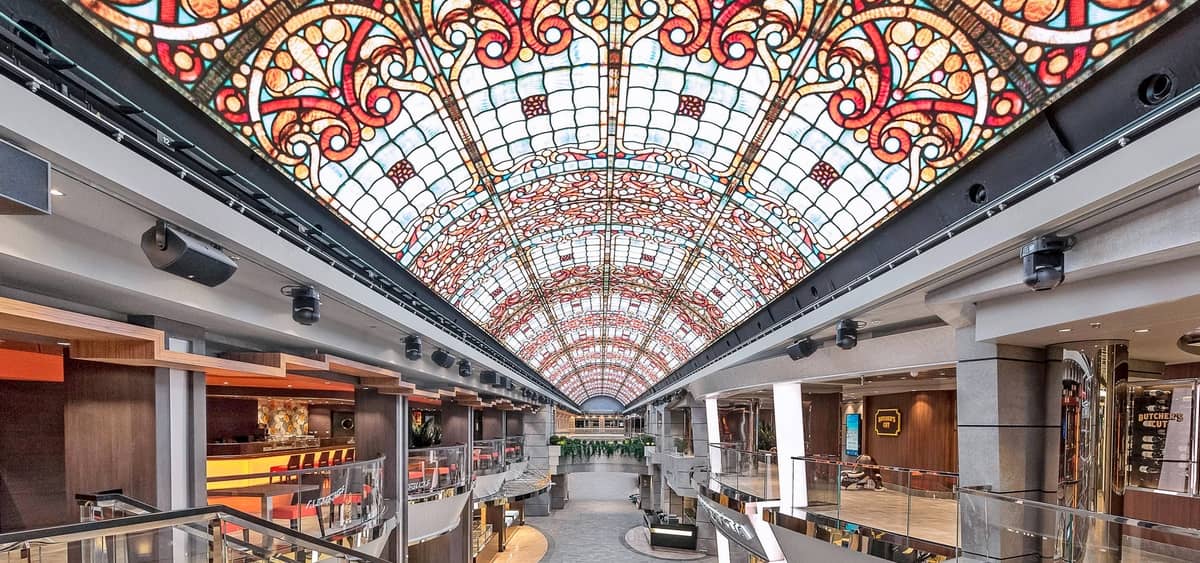 1- GALLERIA MERAVIGLIA <br> THE BEATING HEART OF THE SHIP