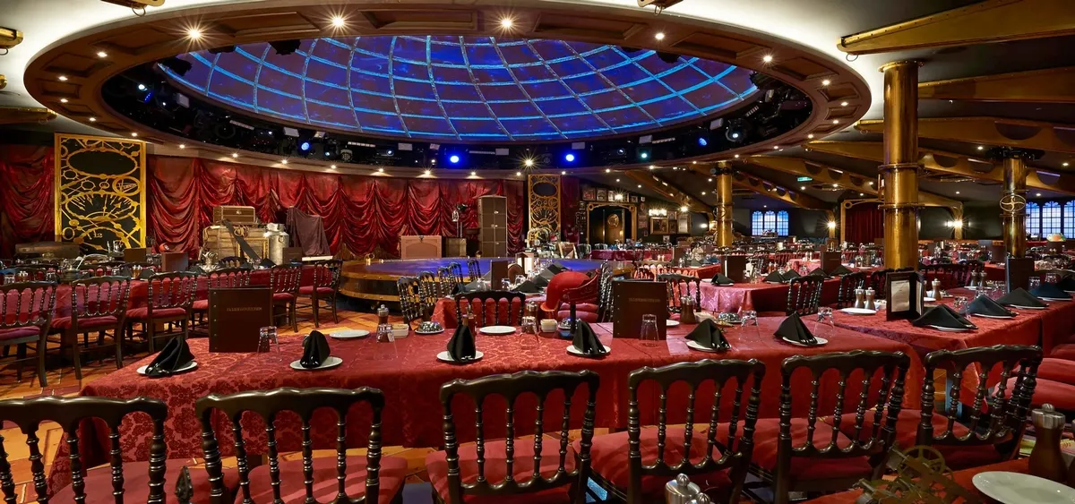 4- ILLUSIONARIUM<br> LE DÎNER-SPECTACLE FÉÉRIQUE