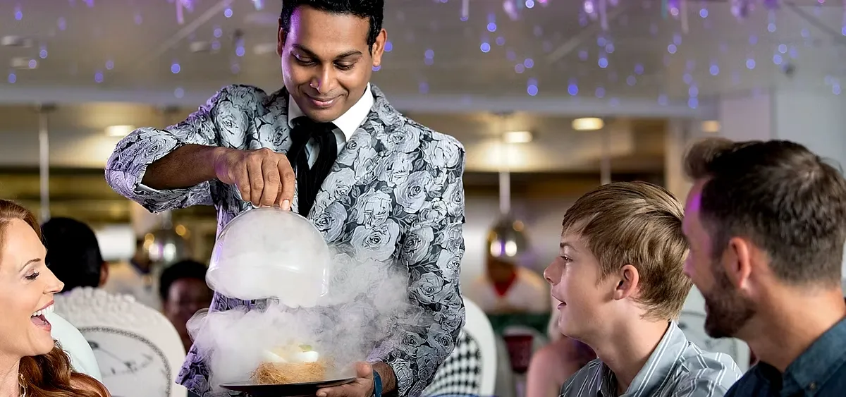 2- WONDERLAND<br>CUISINE IMAGINATIVE ET MISE EN SCÈNE