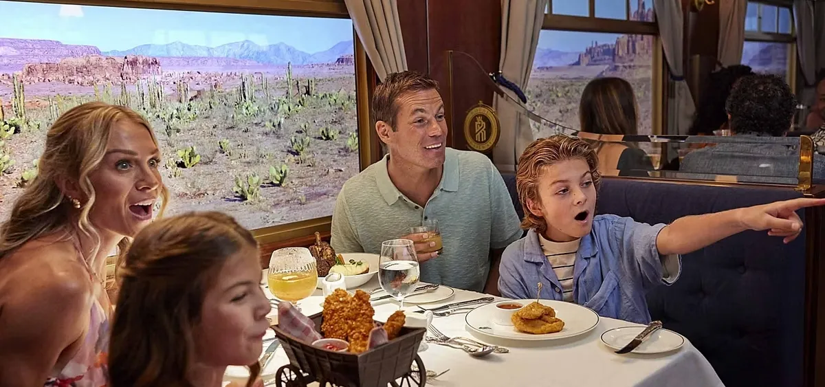 1- ROYAL RAILWAY, UTOPIA STATION<br>VOYAGE GOURMAND EN TRAIN D’ÉPOQUE