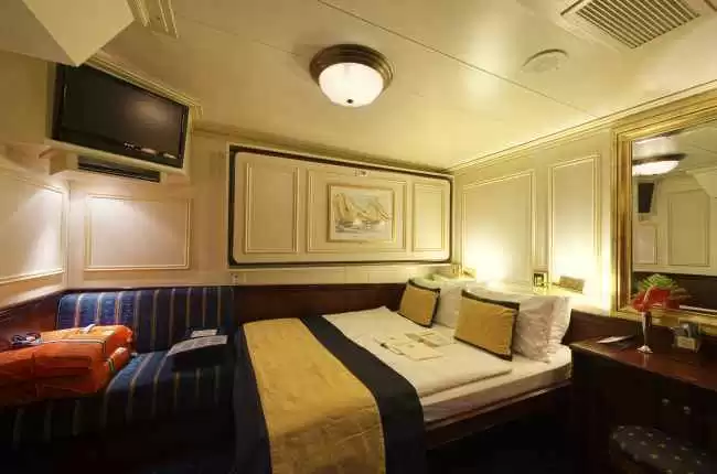 Inside Stateroom