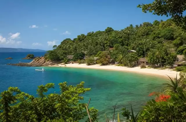 On Nosy Komba