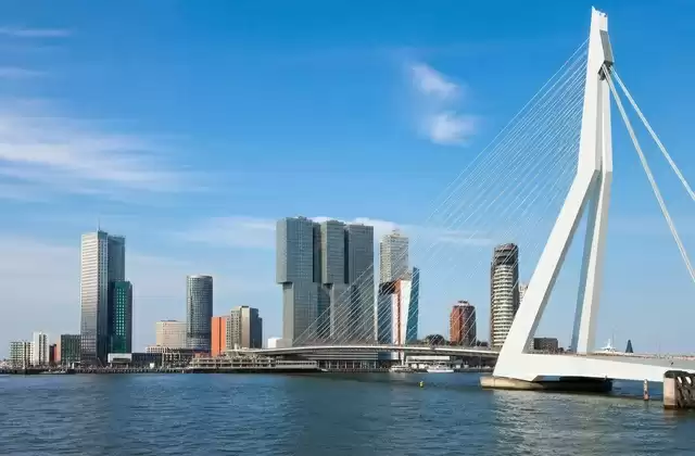 Au port de Rotterdam