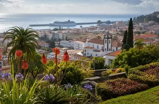 À Funchal