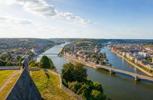 Namur