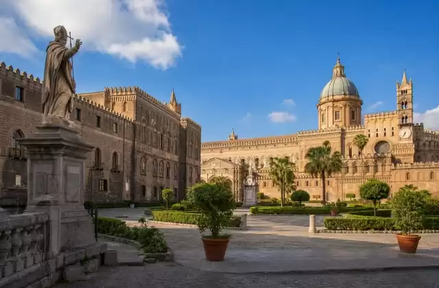The cathedral & the Norman Palace