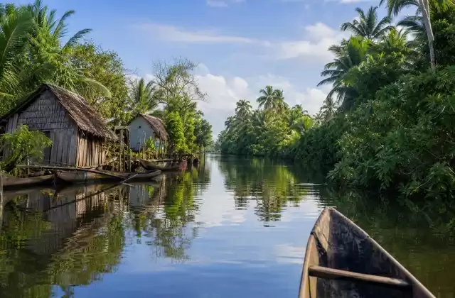 Pangalanes Canal