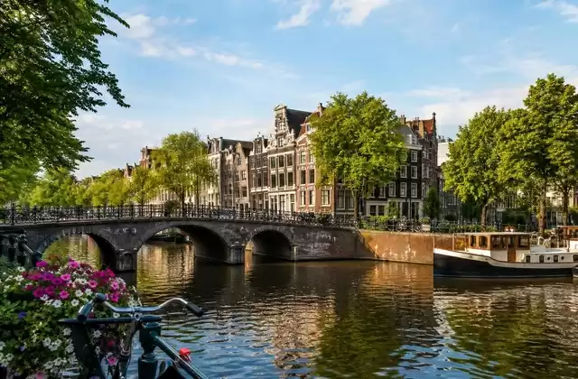 Canaux d'Amsterdam
