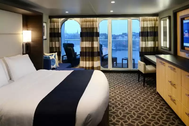 Junior Suite with Large Balcony