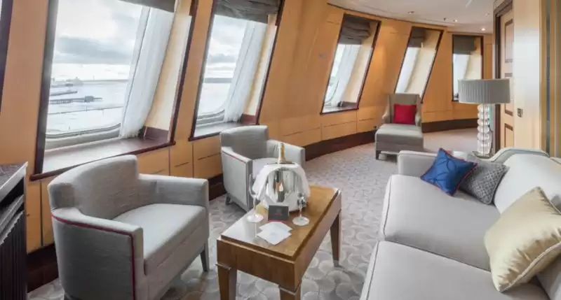 Royal Suite