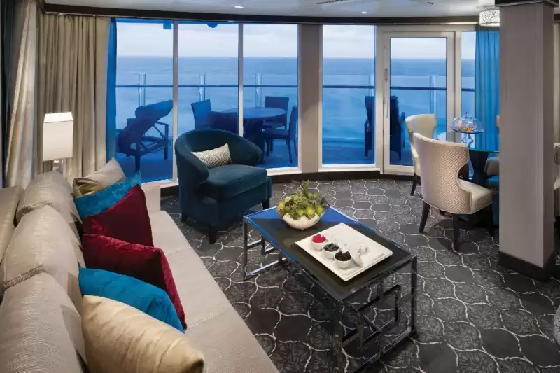 AquaTheater Suite with Large Balcony – 2 Bedroom