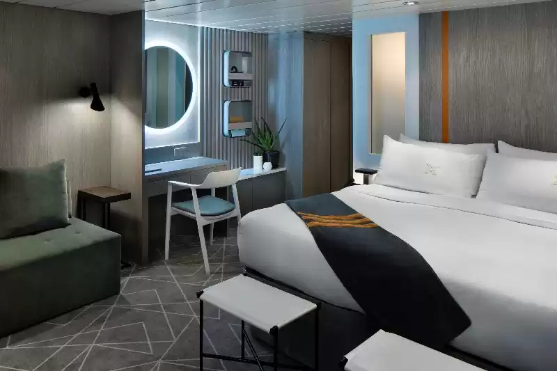 Aqua Sky Suite  