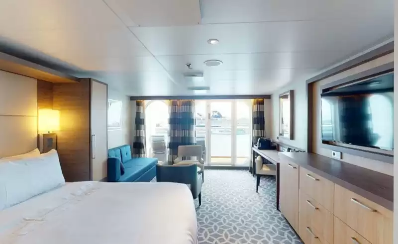 Junior Suite with Balcony