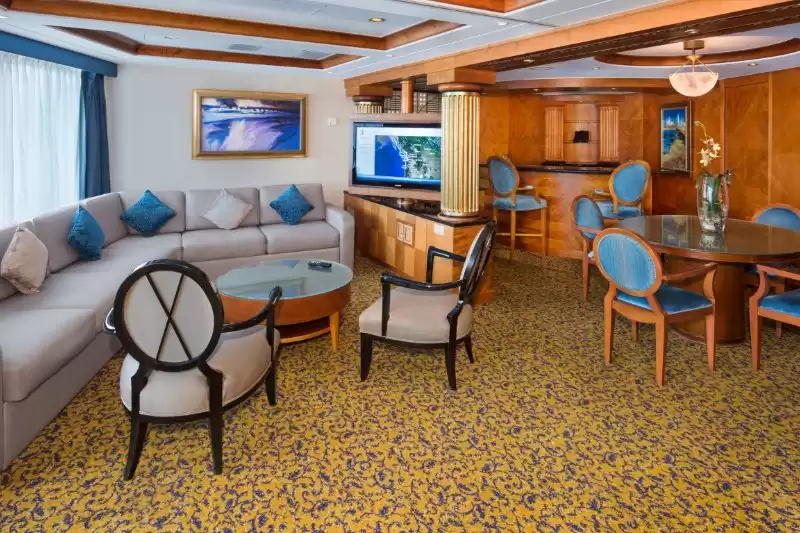 Royal Suite – 1 Bedroom